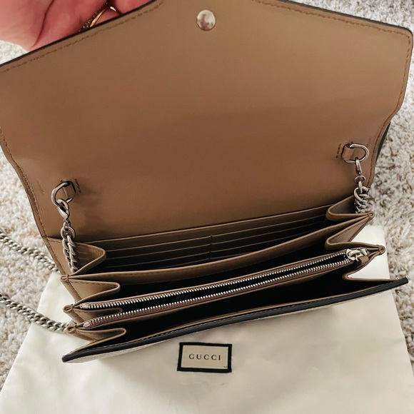 Authentic Gucci Dionysus GG Supreme chain wallet - Picture 11 of 12